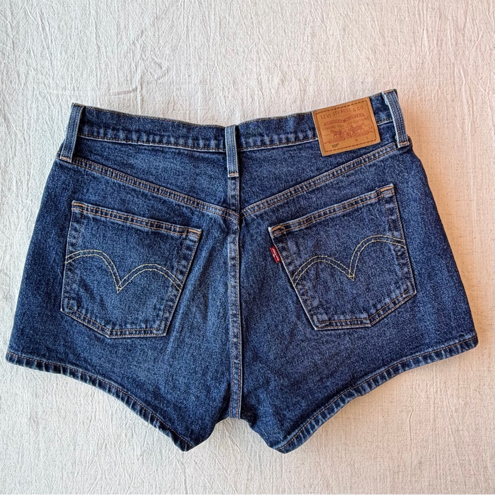 Levi 501 Original High Rise Shorts-Midnight DK Wash-denim-Y2K- shorts-501 Sz 29